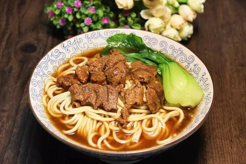 BRAISED BEEF NOODLE SOUP红烧牛肉面